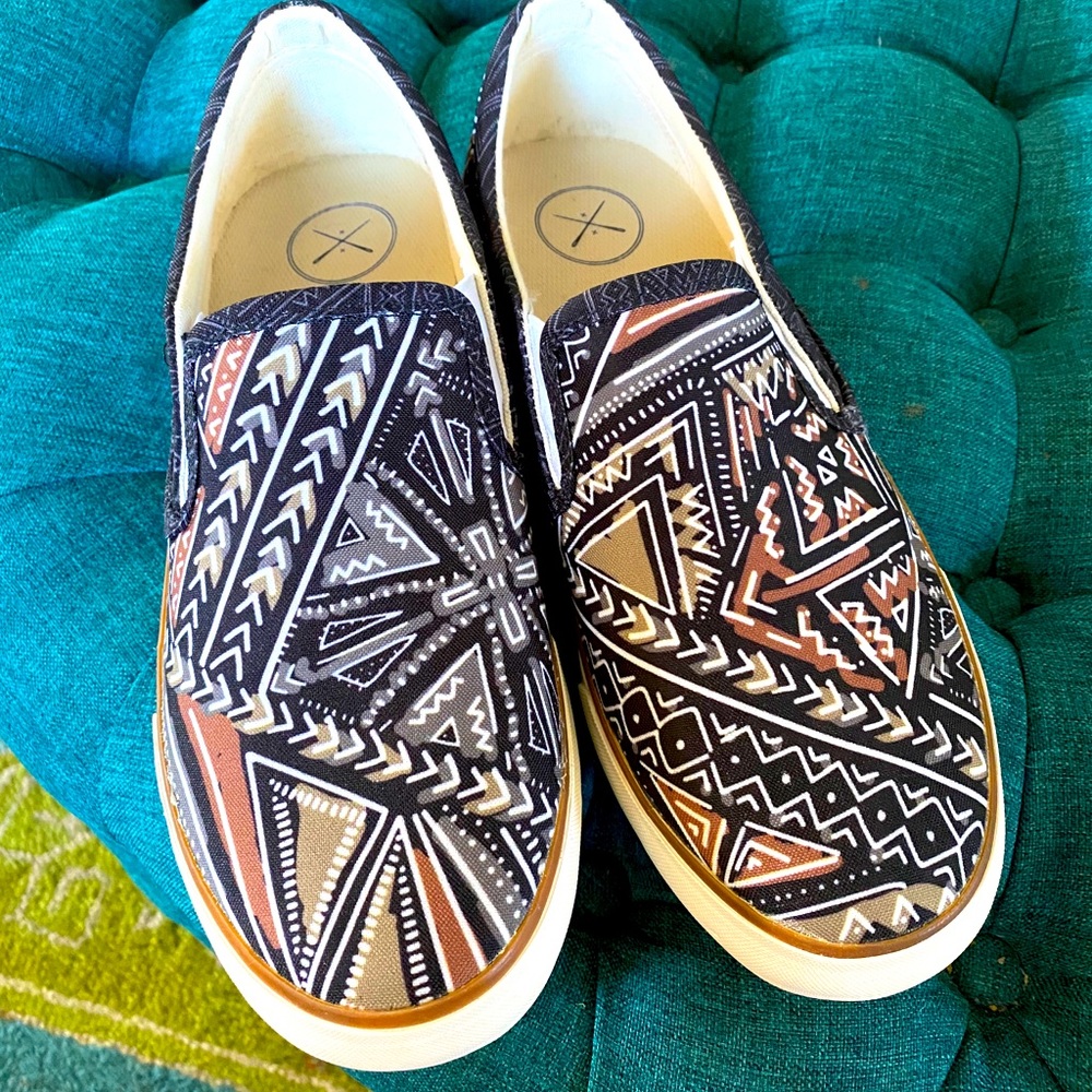 Inkkas Women’s 9.5
